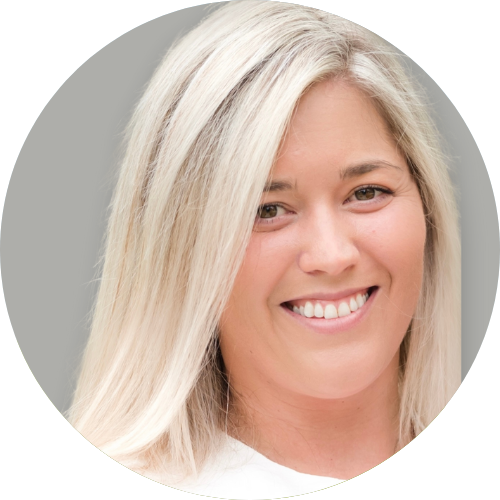 Headshot of a smiling woman
